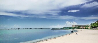 Charming Gulfport Town Guest Cottage Studio -Walk To Beach -Shops -Restaurants