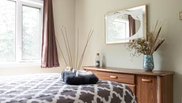 4 quartos, ferros/tábuas de passar roupa, Wi-Fi de cortesia