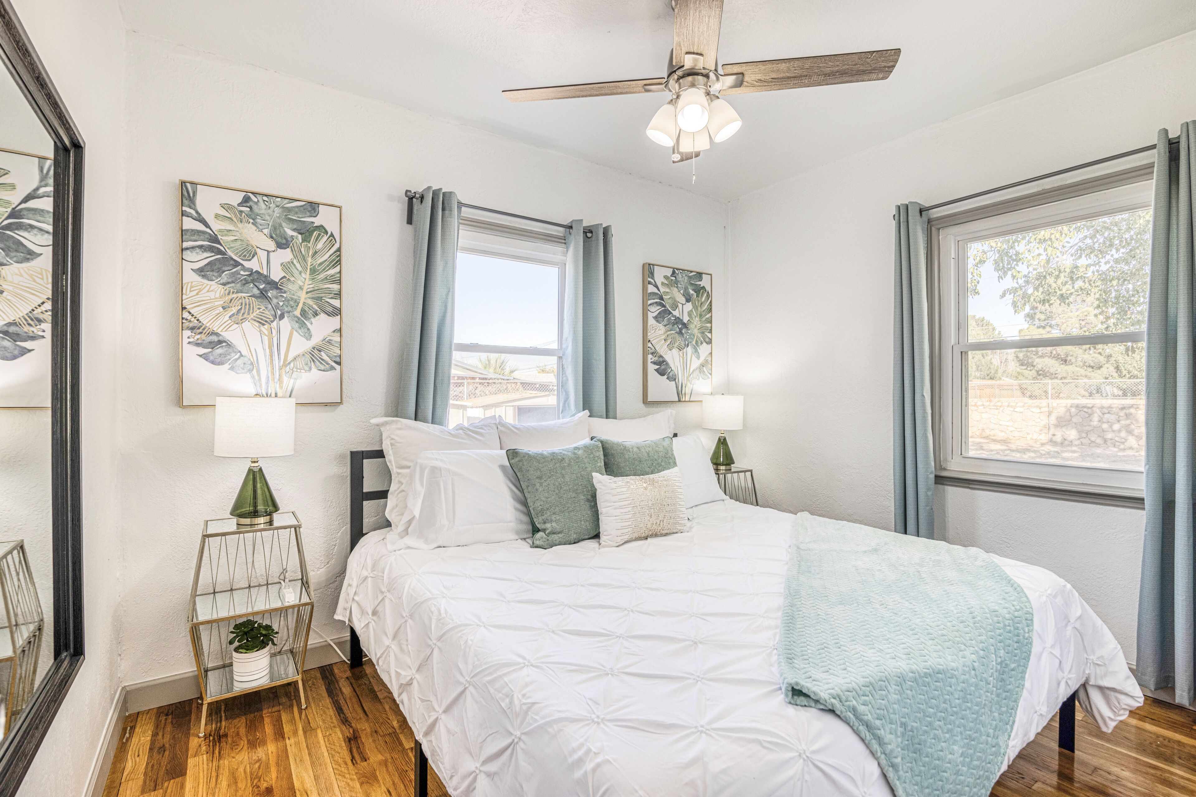 🌿 3 ROOMS with KING BEDS, SOFA BED, 2 BATHROOMS, REFRIGERATION & WIFI