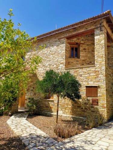 Unique Stone House Traditional Villa in Ayia Anna