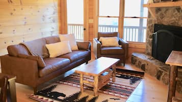 Smart TV y chimenea