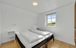 7 Schlafzimmer, Reisekinderbett, kostenloses WLAN
