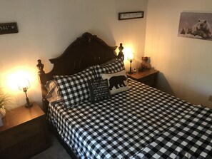 3 多间卧室、免费 WiFi、床单