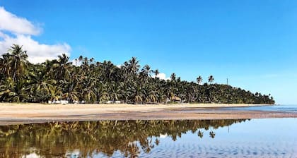 An unforgettable experience at a beach Inn on the water!!! Sea Front Suite