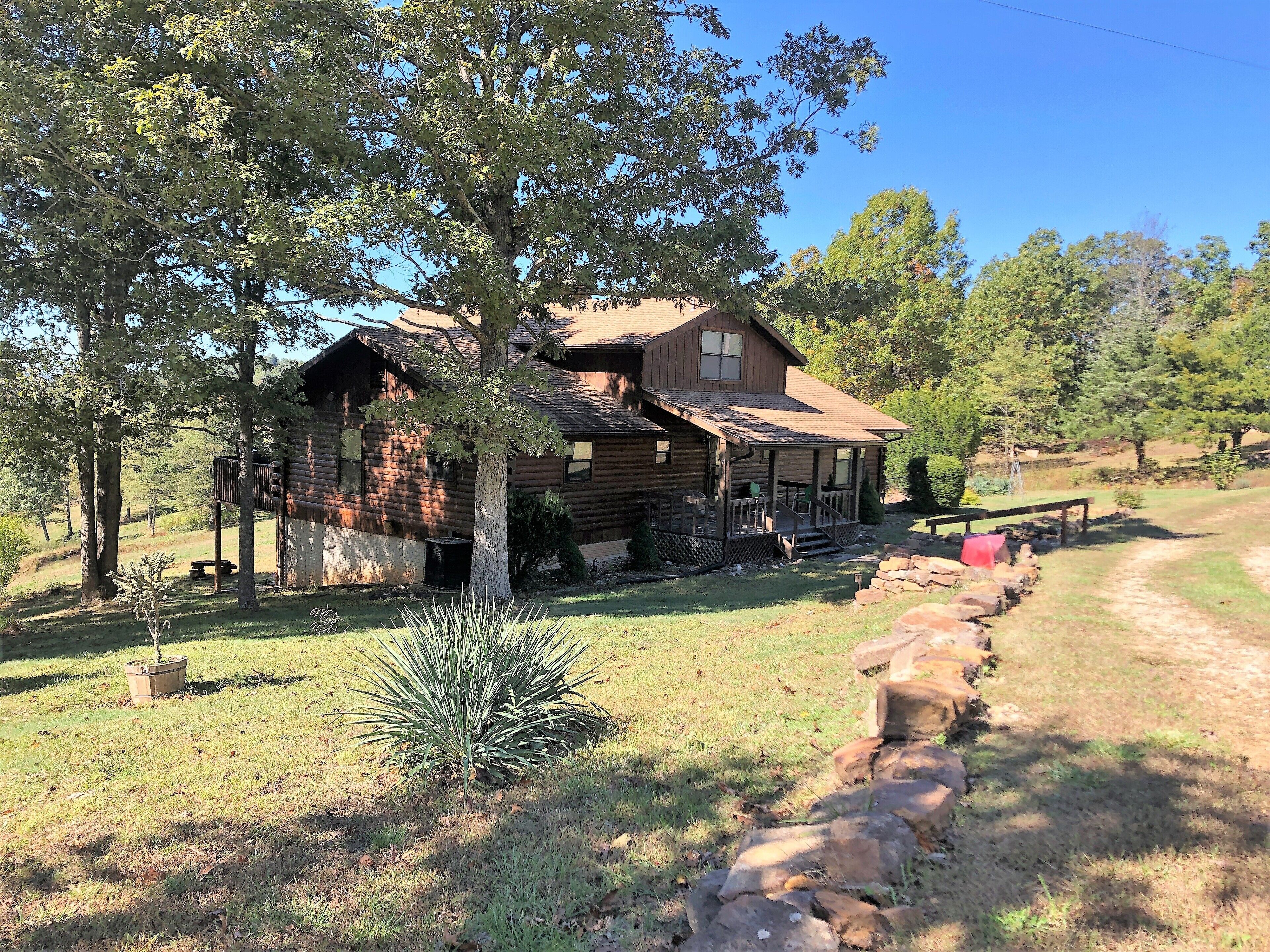 Cabin 43 at Centerpoint Compton, Arkansas