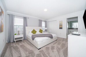 4 chambres, fer et planche à repasser, Wi-Fi gratuit, draps fournis