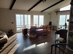 Interior - Rustic-chic cottage with fantastic lake access, 15 minutes to Ithaca (Ithaca)