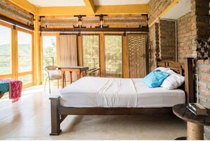 2 habitaciones, wifi gratis y ropa de cama 