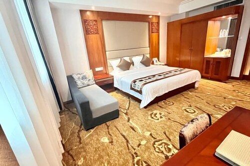 Huaxi International Hotel