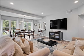 Smart TV, stereo, printers