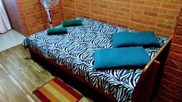 2 dormitorios, tabla de planchar con plancha, wifi y ropa de cama