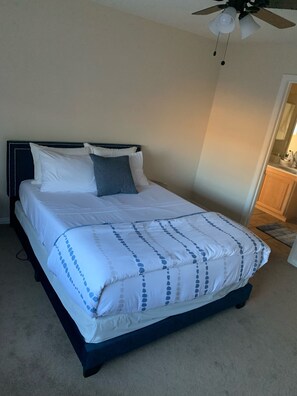 5 bedrooms, free WiFi, bed sheets