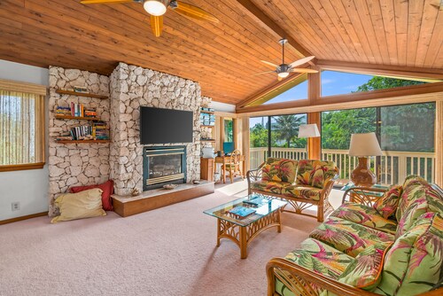 Kauai Hale Luana Affordable 4BR Mountain View House