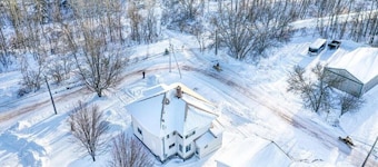 Trails Edge Escape- On the Ironwood/Hurley Border