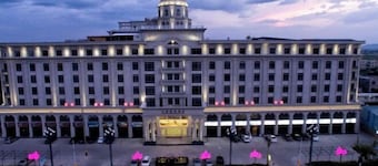 Licheng Art Hotel