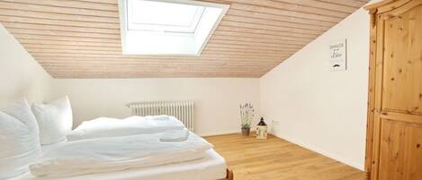 4 Schlafzimmer, WLAN, Bettwäsche