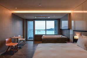 Executive-Doppelzimmer | Hochwertige Bettwaren, kostenloses WLAN, Bettwäsche
