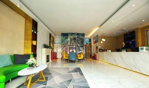GreenTree Inn (Feng County Liubang Square)
