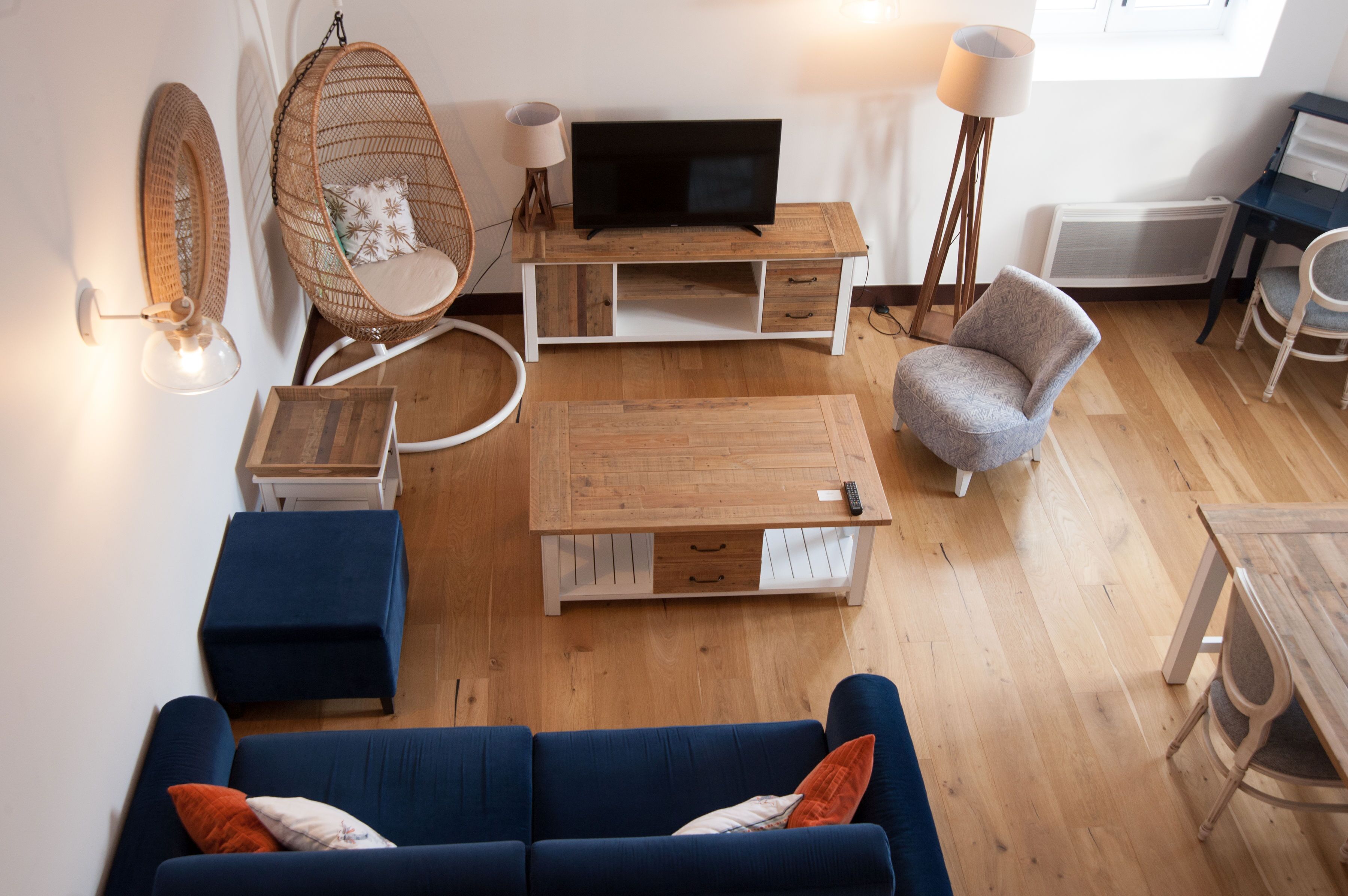 Classic Duplex, 3 Bedrooms | Living area | Flat-screen TV