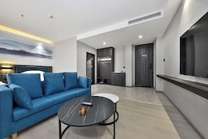 Room - New Beijing Hotel (Guangzhou Sun Yat Sen Memorial Hospital Yide Road Subway Station) (Guangzhou)