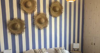 Family home 5 minutes from the beach!