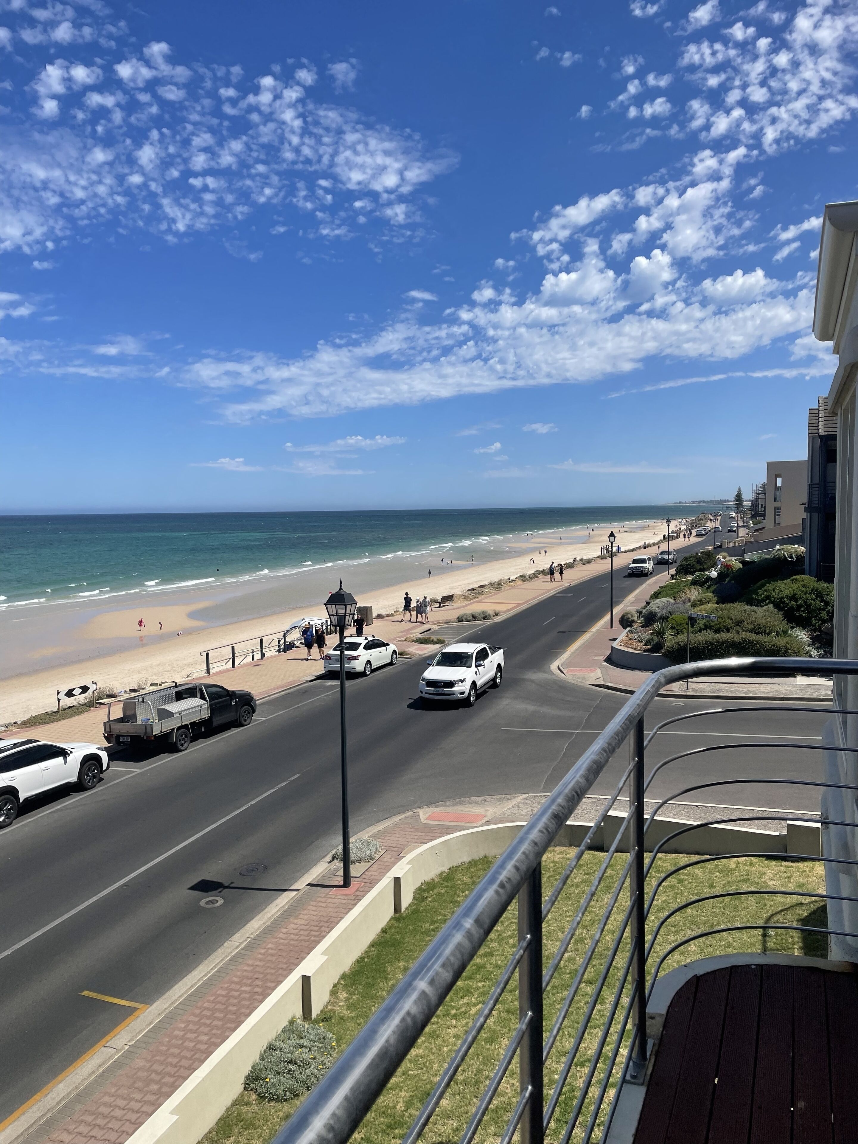 Beachfront 4 Bedroom Townhouse on the Esplanade