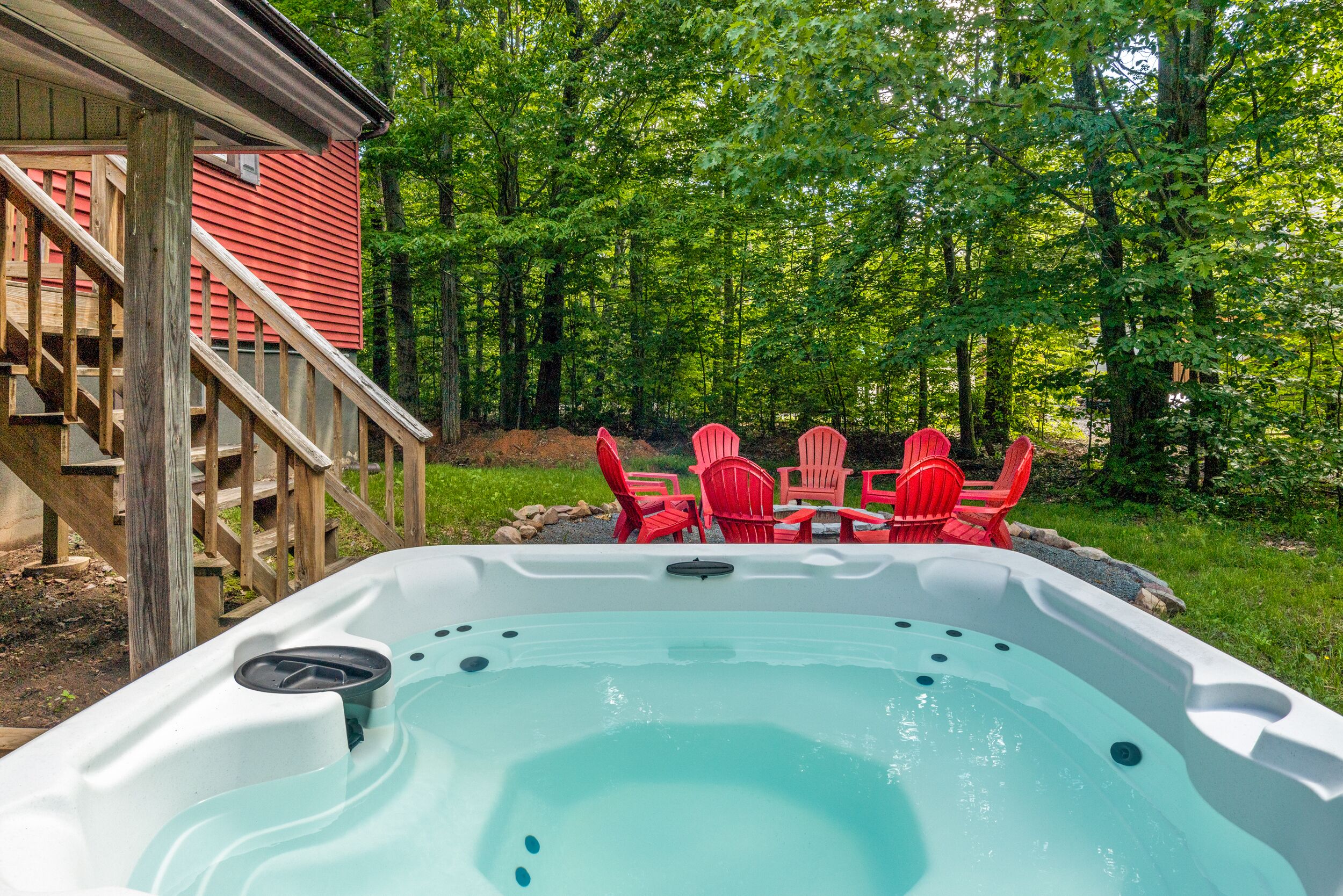 Rustic Mtn Home | Hot Tub | Fire Pit| Game room