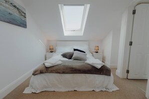 アパートメント | 2 室のベッドルーム、アイロン / アイロン台、WiFi (無料)、ベッドシーツ