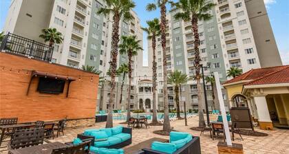 Luxury Resort 1 Bedroom Condo Near Universal & Disney