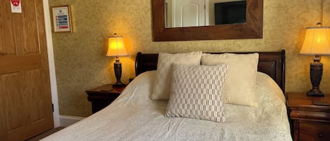 Chambre économique double | Fer et planche à repasser, accÚs au Wi-Fi (inclus), literie fournie