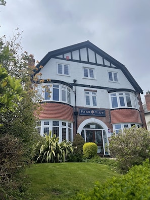 Façade de lâhĂ©bergement