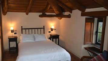 4 chambres, fer et planche Ă repasser, Wi-Fi gratuit, draps fournis