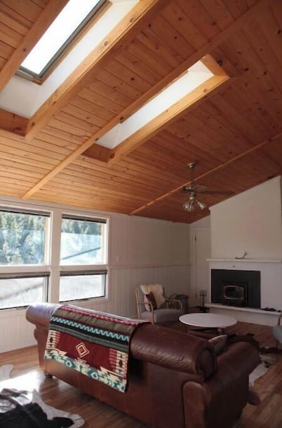 Magnolia Mountain Getaway