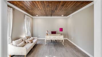 Téléviseur connecté, bureau