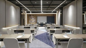 Meeting facility - ibis Surabaya Tidar (Surabaya)
