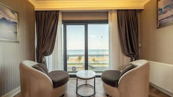 Ropa de cama de alta calidad, colchones Select Comfort y minibar
