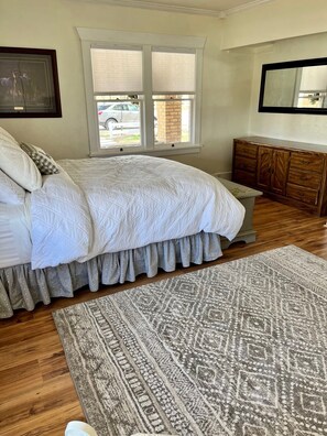 6 bedrooms, iron/ironing board, travel crib, free WiFi