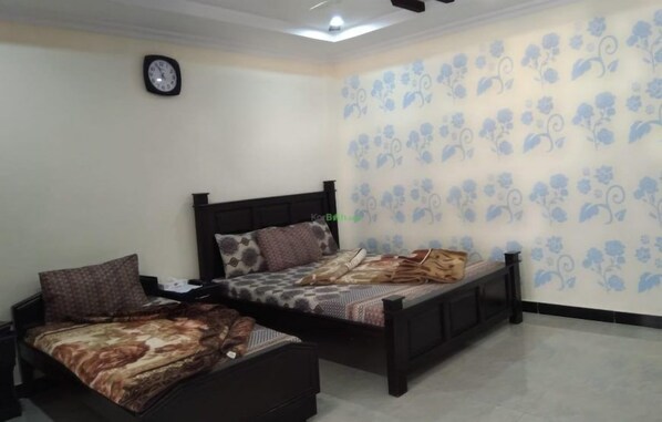 Deluxe trippelrum | Strykjärn/strykbräda och gratis wi-fi