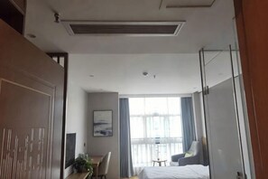 Unclassified image, 5 of 61, button - Tonghuali Hotel (Lankao)