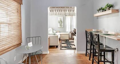 Midtown Cottage, Great Location! Mellow at Morgan