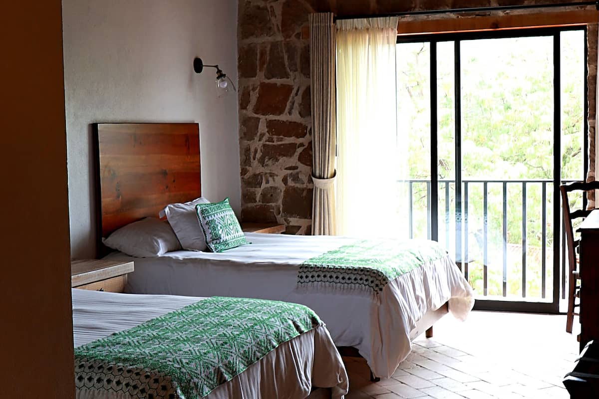 double room | premium bedding, down duvets, desk, laptop workspace