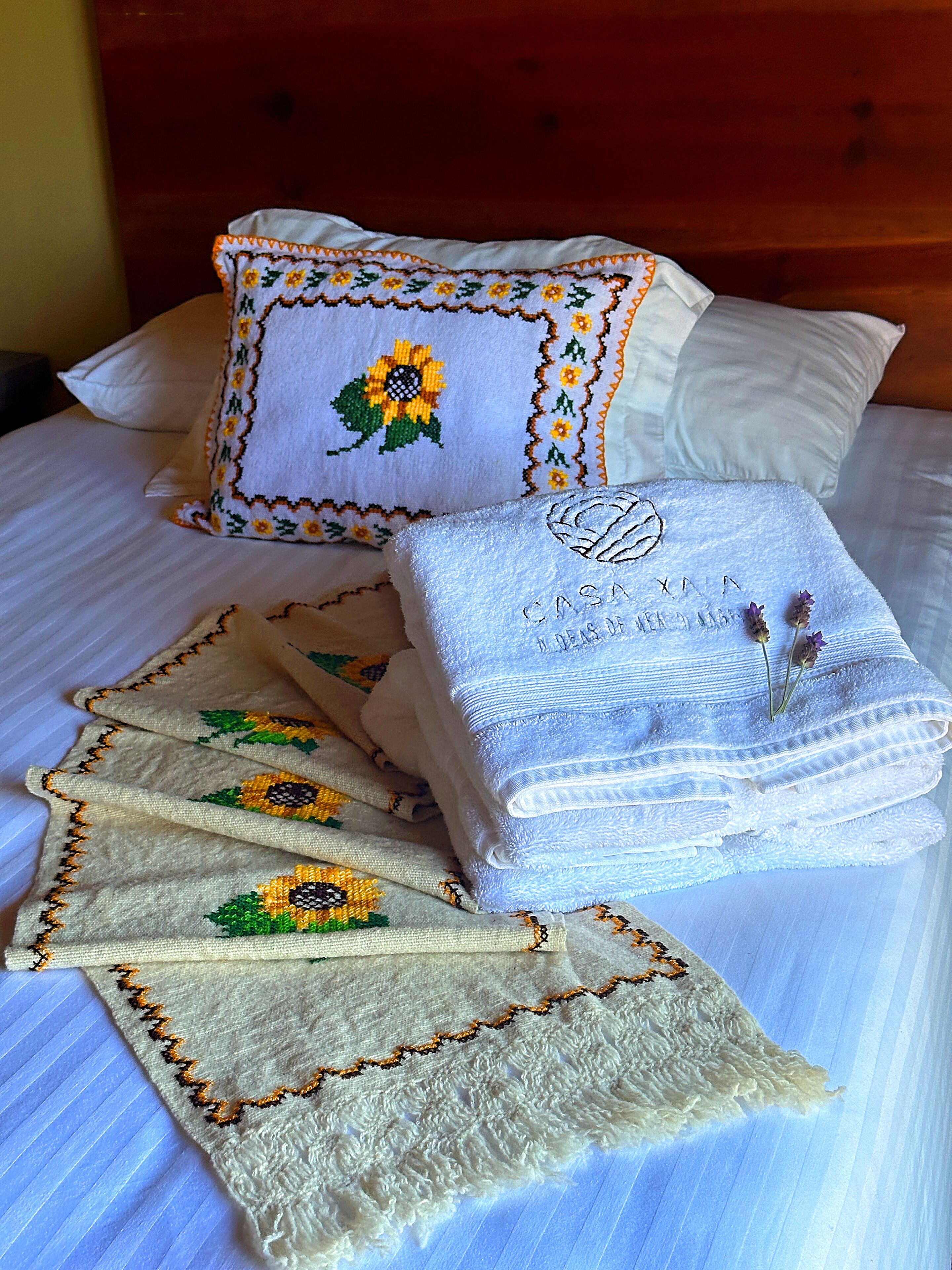 double room | premium bedding, down duvets, desk, laptop workspace