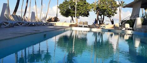 Udendørs pool