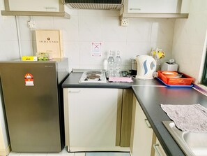 Private kitchen - POOL VIEW 2 ROOM Mahkota Hotel Melaka #6 Guest #FreeCarPark (malacca)