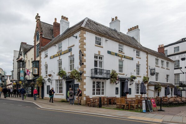 Front of property - Punch House (Monmouth)