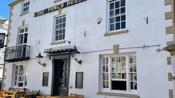 Framhlið gististaðar