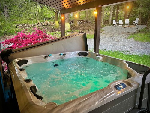 Appalachian Mountain Inn Ski Retreat near Ohiopyle