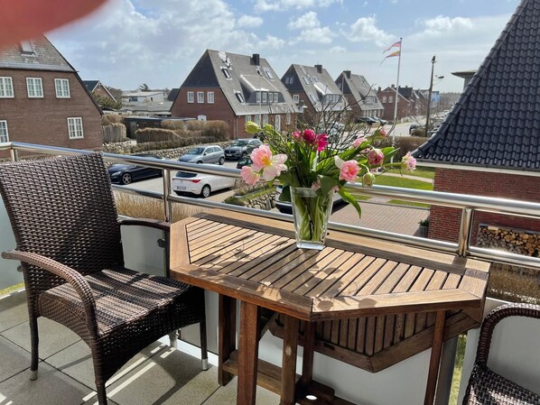 Appartement Exclusif, salle de bains privée | Vue depuis le balcon