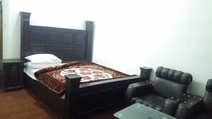 Deluxe Double Room | Free WiFi, bed sheets - Galaxy Hotel Swat Kalam (Swat)