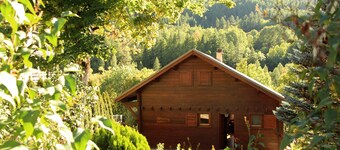 Authentic chalet in the heart of Serre Chevalier, 300m from the slopes